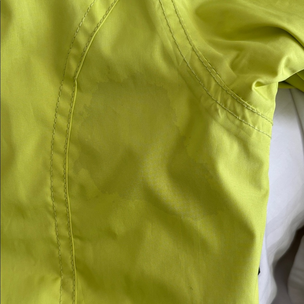 Women's Betty Rides Snowboarding Jacket - Picture 10 of 14